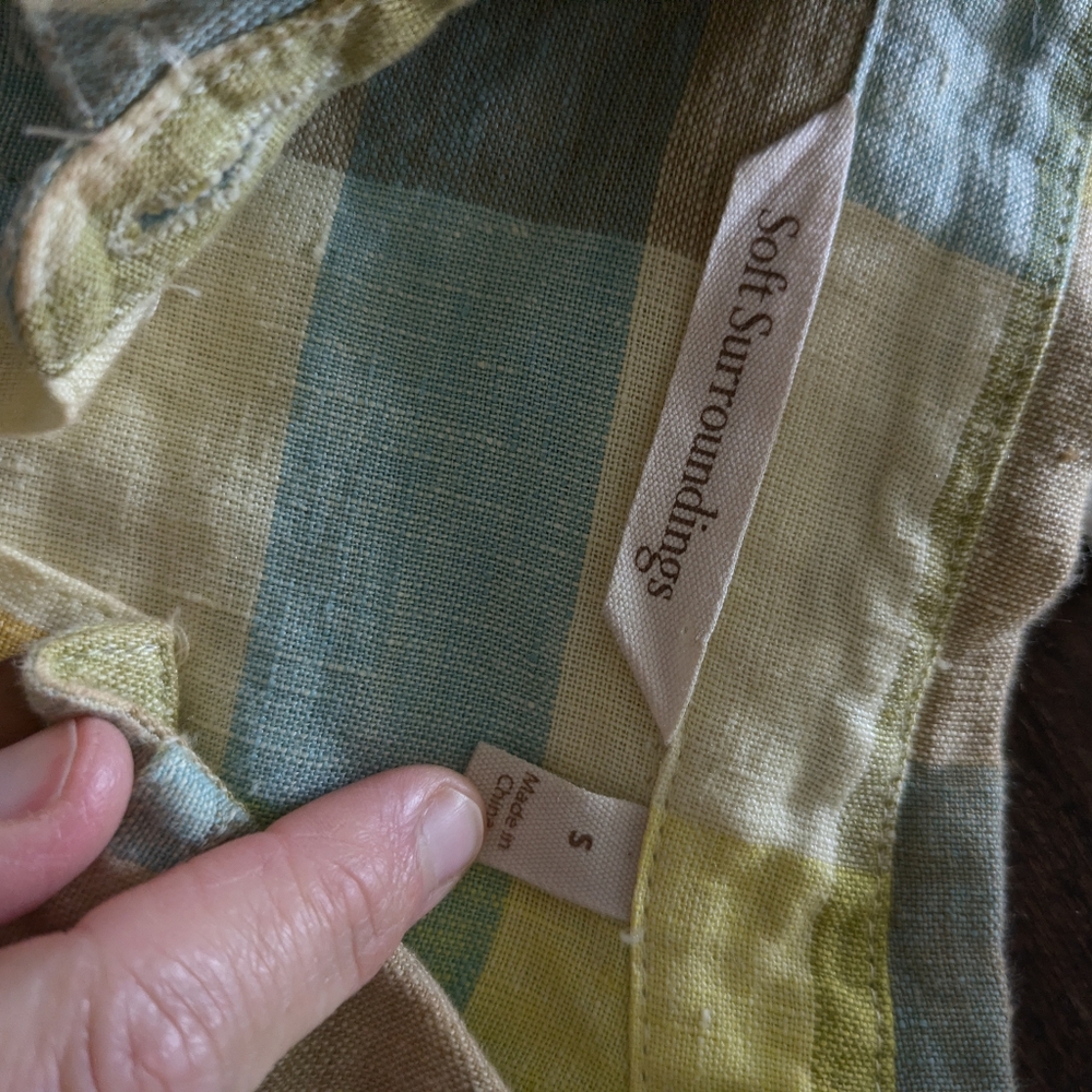 Soft‎ Surroundings Avalon Plaid 100% Linen Button Up Shirt Small Yellow Green - Picture 2 of 8